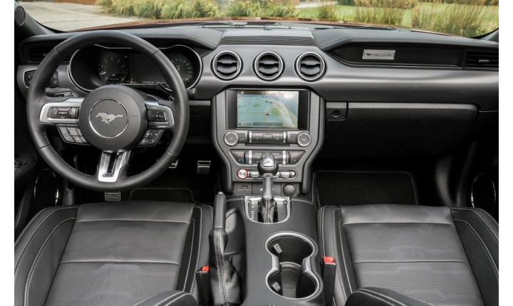 Ford Mustang Sport